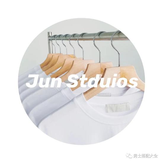 绝对百搭的白T恤要怎么买才不踩雷呢? 绝对百搭的白T恤要怎么买才不踩雷呢?