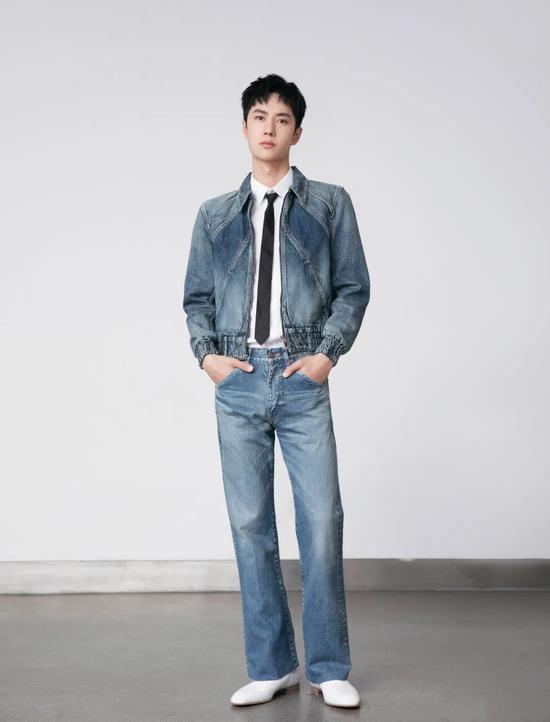 任嘉伦李现的夏日寸头发型 一眼望去倍感清凉 任嘉伦李现的夏日寸头发型 一眼望去倍感清凉