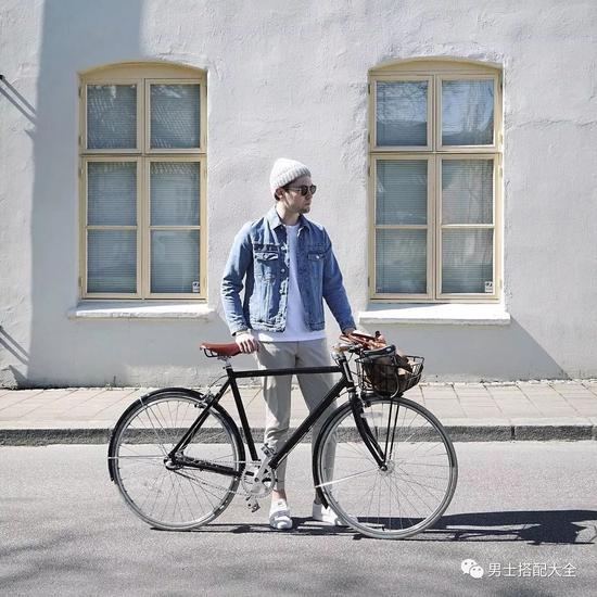 绝对百搭的白T恤要怎么买才不踩雷呢? 绝对百搭的白T恤要怎么买才不踩雷呢?