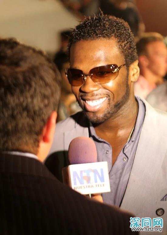 大叔都嫌“丑”的眼镜 为什么王一博抢着戴? 大叔都嫌“丑”的眼镜 为什么王一博抢着戴?