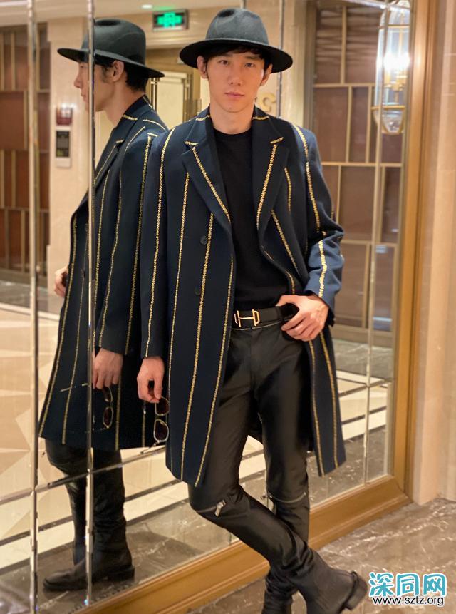 丁一今成网红,练出腱子肉不输年轻人 丁一今成网红,练出腱子肉不输年轻人