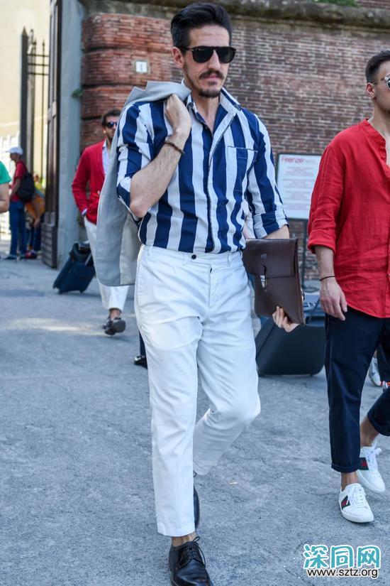 耍帅一招就够 这才是男人夏天需要的性感单品 耍帅一招就够 这才是男人夏天需要的性感单品