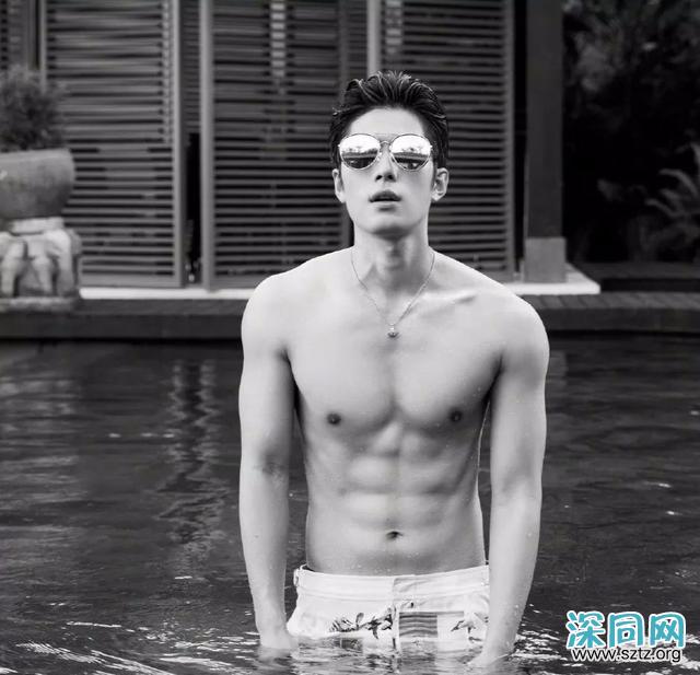 陈学冬最新肌肉大片力量感十足,戏称“出水钢炮” 陈学冬最新肌肉大片力量感十足,戏称“出水钢炮”