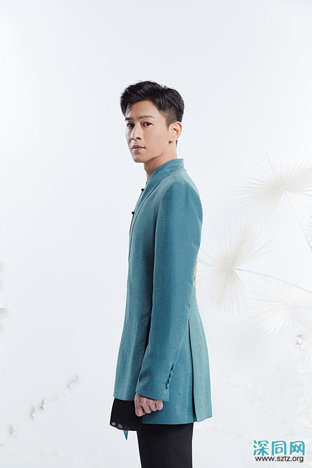 乔振宇帅呆了!中国风时装走秀太高级!风度翩翩,气质脱俗 乔振宇帅呆了!中国风时装走秀太高级!风度翩翩,气质脱俗