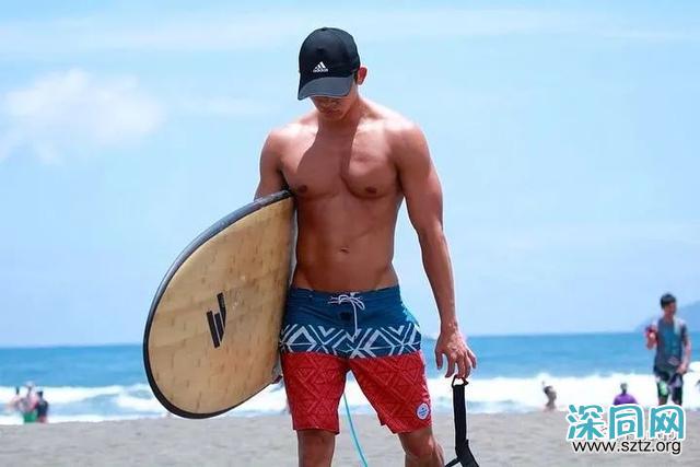 被嘲丑帅逆袭成肌肉男模,拍大片拿下华为广告 被嘲丑帅逆袭成肌肉男模,拍大片拿下华为广告