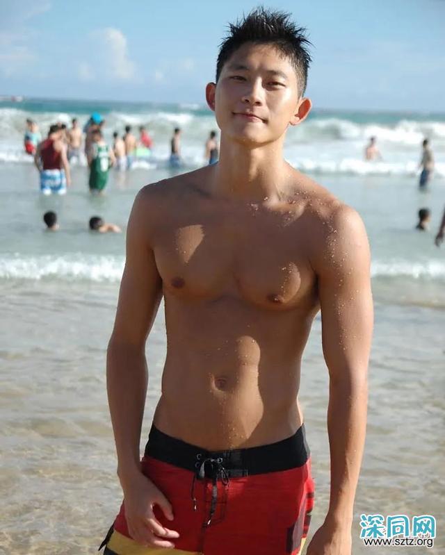 被嘲丑帅逆袭成肌肉男模,拍大片拿下华为广告 被嘲丑帅逆袭成肌肉男模,拍大片拿下华为广告