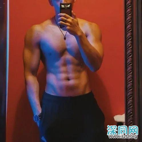 张天爱的肌肉私教又火了!靠一身腱子肉走红娱乐圈 张天爱的肌肉私教又火了!靠一身腱子肉走红娱乐圈