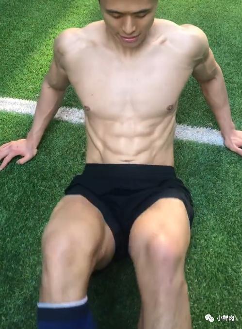 191cm山东大鼻子小哥走红,这也太猛了吧 191cm山东大鼻子小哥走红,这也太猛了吧