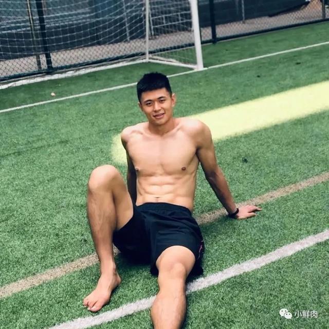 191cm山东大鼻子小哥走红,这也太猛了吧 191cm山东大鼻子小哥走红,这也太猛了吧