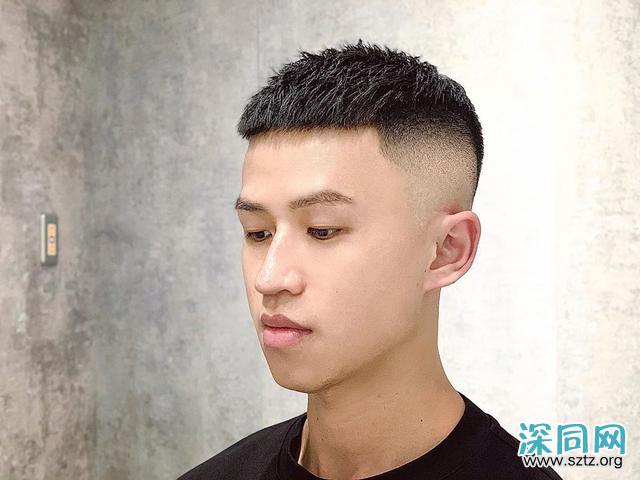 男生短发才适合夏天,剪一次可以帅很久 男生短发才适合夏天,剪一次可以帅很久
