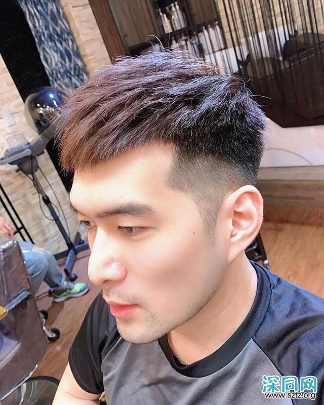 长相不帅的男生,可以尝试剪这5款发型,时尚个性提升颜值 长相不帅的男生,可以尝试剪这5款发型,时尚个性提升颜值