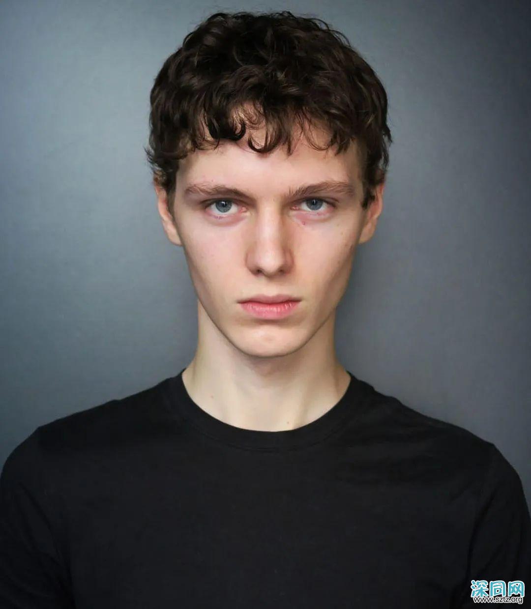 本季度最火男模是他,19岁的比利时小将,宛如油画中的男孩 本季度最火男模是他,19岁的比利时小将,宛如油画中的男孩