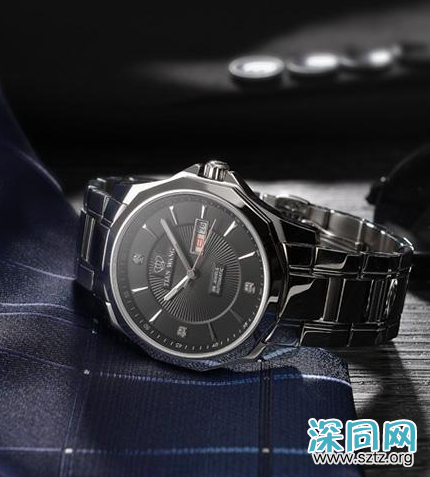 男士穿搭指南成熟魅力篇:如何成为气质大叔 男士穿搭指南成熟魅力篇:如何成为气质大叔