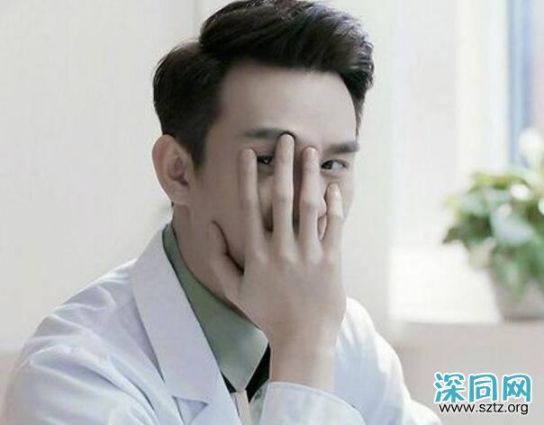 这5位男星的手堪比手模,让女人都羡慕,王凯果断上榜 这5位男星的手堪比手模,让女人都羡慕,王凯果断上榜