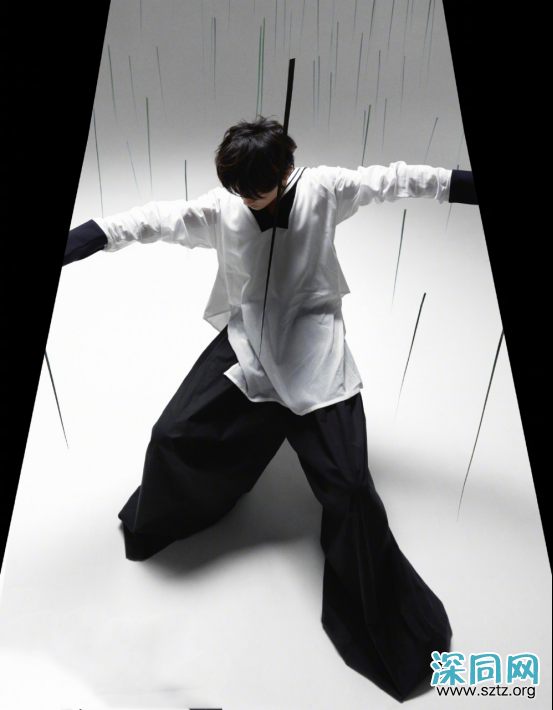 清新别致的男士服装该怎么穿?看以下几款服装就知道,太时髦了 清新别致的男士服装该怎么穿?看以下几款服装就知道,太时髦了