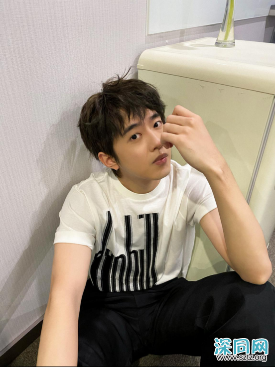 清新别致的男士服装该怎么穿?看以下几款服装就知道,太时髦了 清新别致的男士服装该怎么穿?看以下几款服装就知道,太时髦了