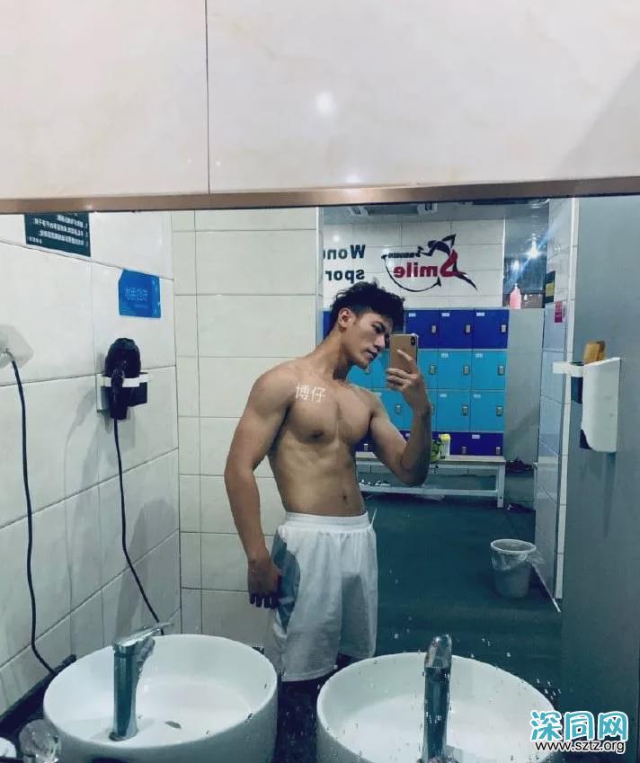 20岁183CM的大学运动男生,身材好到被盗图 20岁183CM的大学运动男生,身材好到被盗图