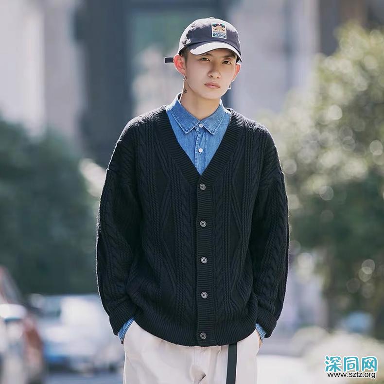 秋日的暖男范儿,一件针织衫就搞定 秋日的暖男范儿,一件针织衫就搞定