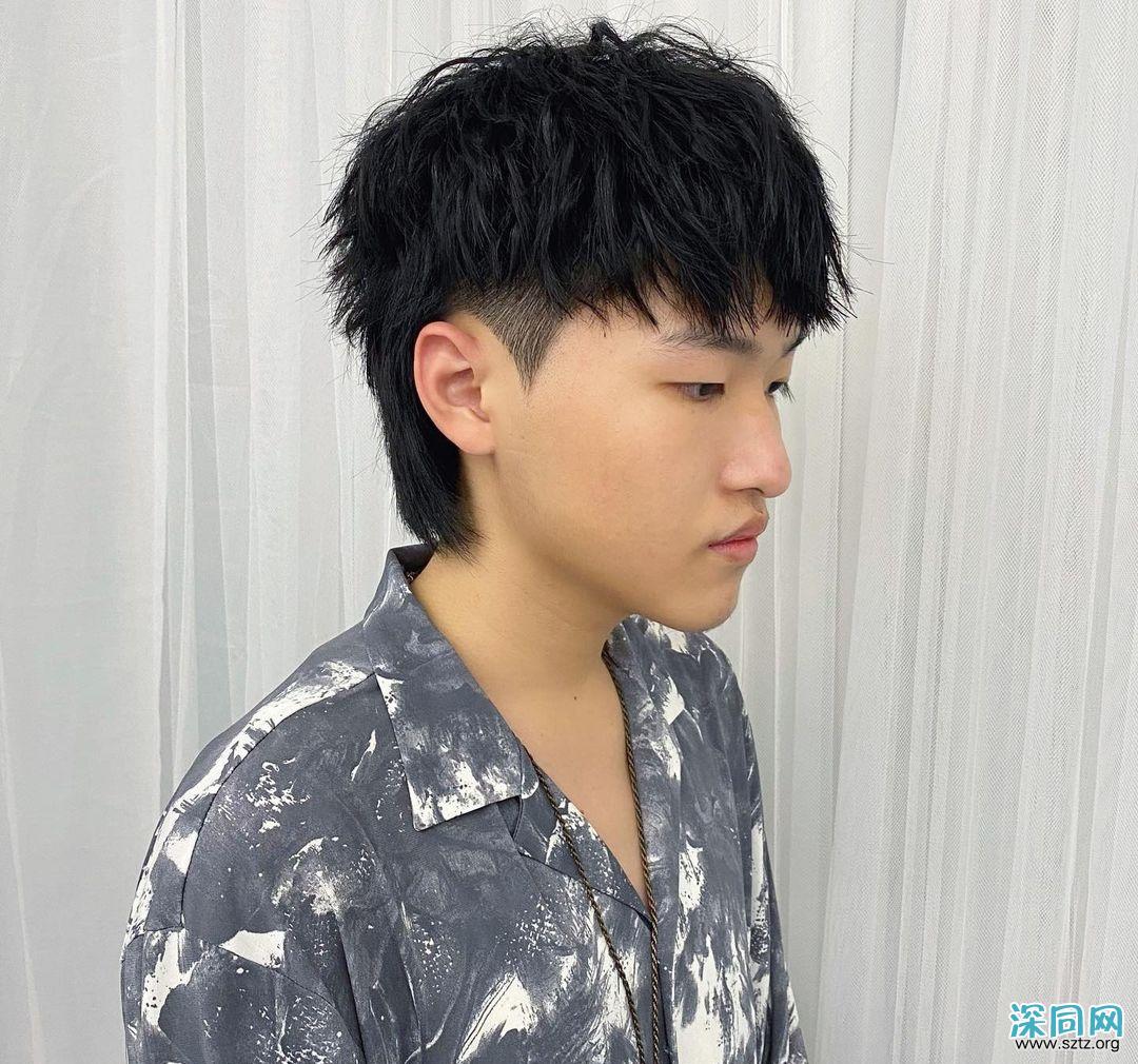 2020年末最火男生发型6款,时髦个性显帅气,狼尾头值得尝试 2020年末最火男生发型6款,时髦个性显帅气,狼尾头值得尝试