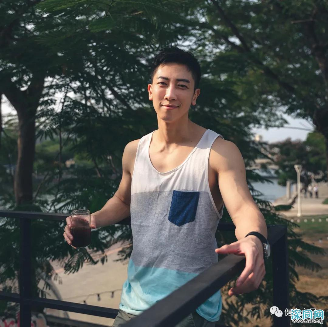 28岁台湾模特,浓眉大眼五官立体,肌肉身材具有视觉冲击 28岁台湾模特,浓眉大眼五官立体,肌肉身材具有视觉冲击