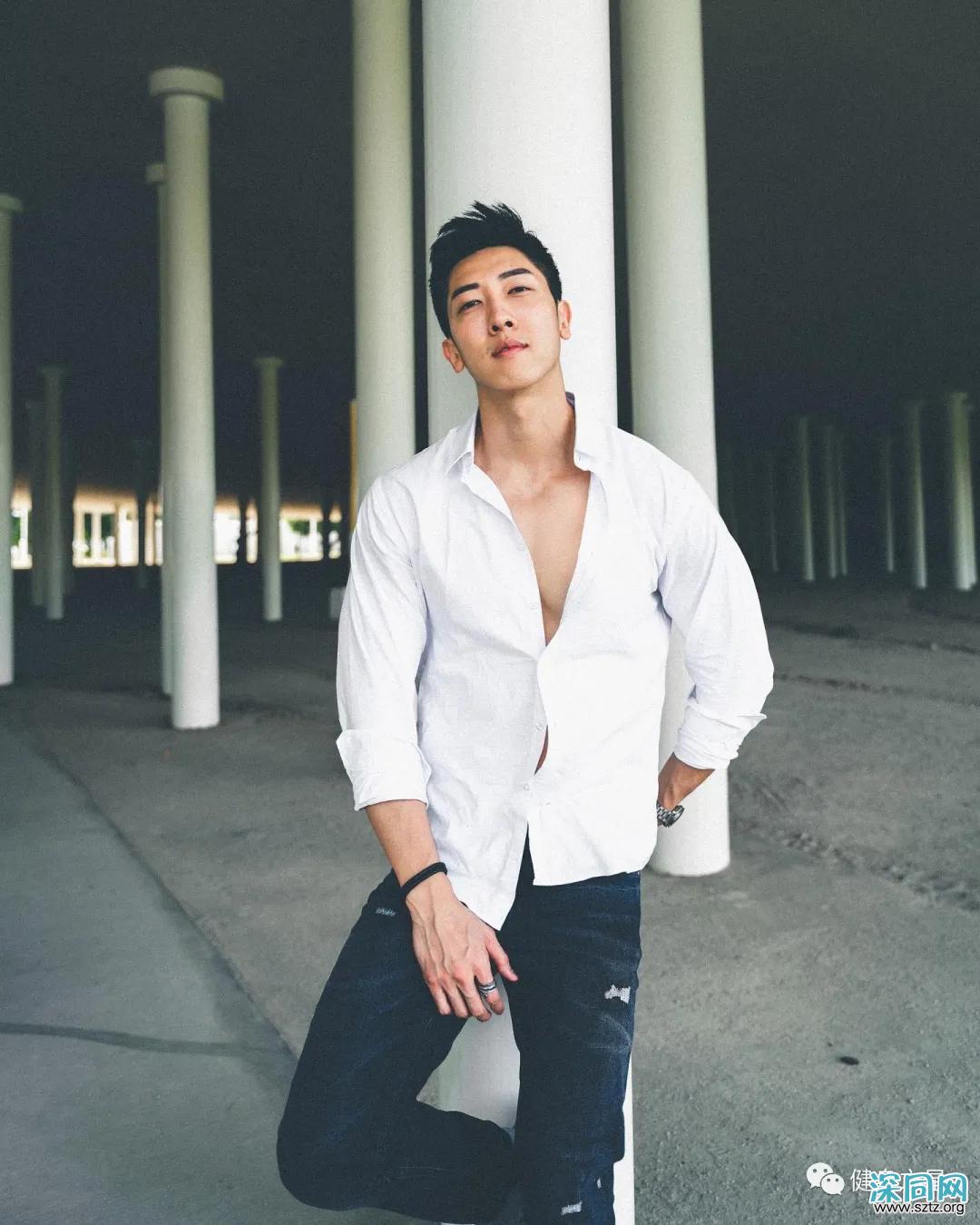 28岁台湾模特,浓眉大眼五官立体,肌肉身材具有视觉冲击 28岁台湾模特,浓眉大眼五官立体,肌肉身材具有视觉冲击