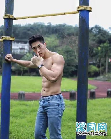 28岁台湾模特,浓眉大眼五官立体,肌肉身材具有视觉冲击 28岁台湾模特,浓眉大眼五官立体,肌肉身材具有视觉冲击