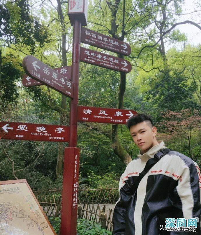 扒出这枚厚嘴唇大鼻子模特,满身肌肉,荷尔蒙爆棚 扒出这枚厚嘴唇大鼻子模特,满身肌肉,荷尔蒙爆棚